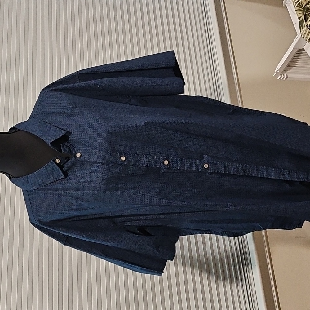 Classic Navy Men's Napoleon Printed Stretch Button Down Shirt